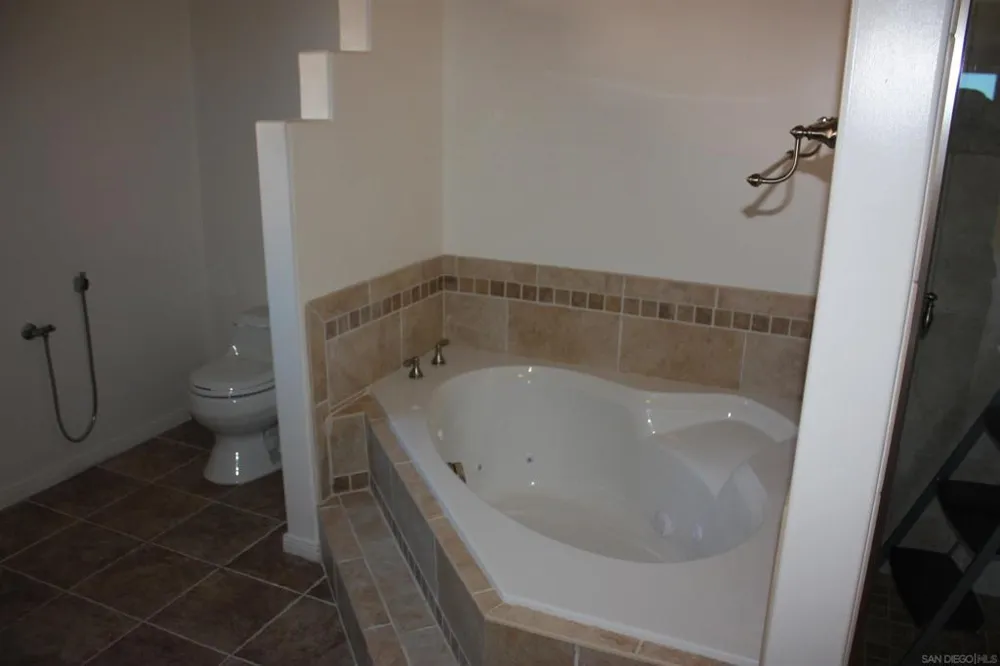 13801 Mercado Dr Del Mar, CA 92014