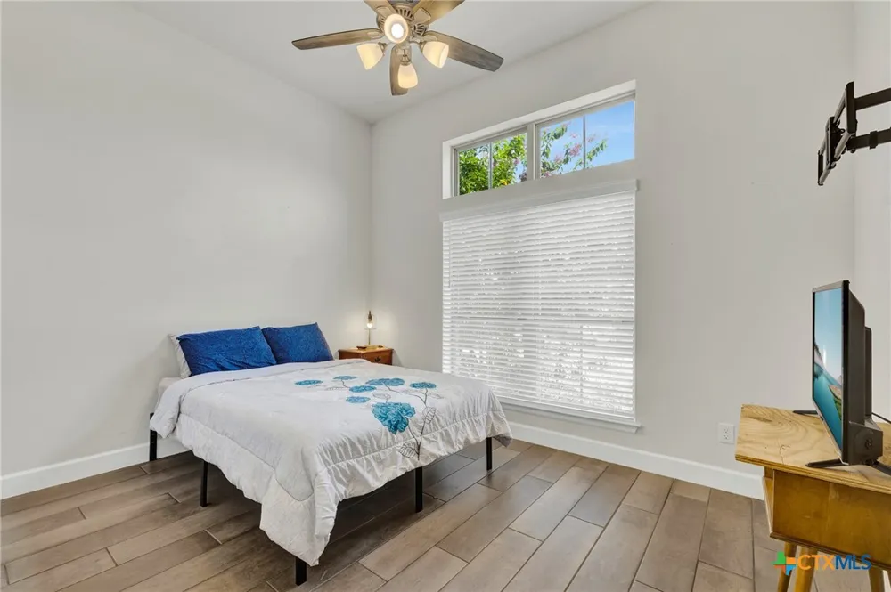 415 Bridle Trail New Braunfels, TX 78132