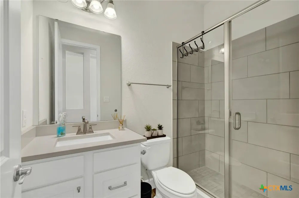 415 Bridle Trail New Braunfels, TX 78132