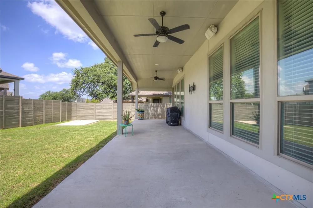 415 Bridle Trail New Braunfels, TX 78132