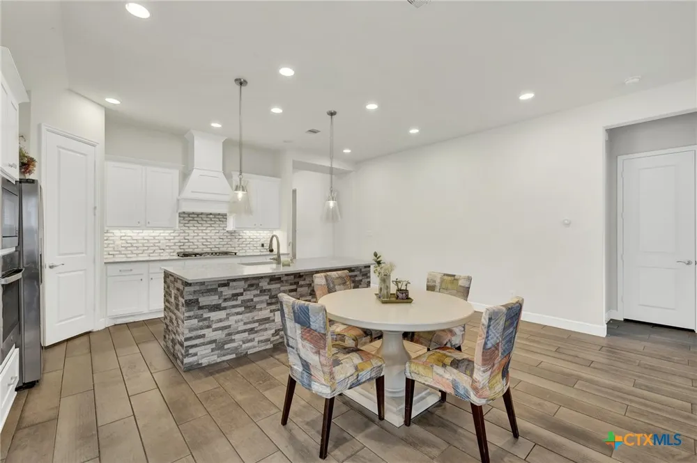 415 Bridle Trail New Braunfels, TX 78132