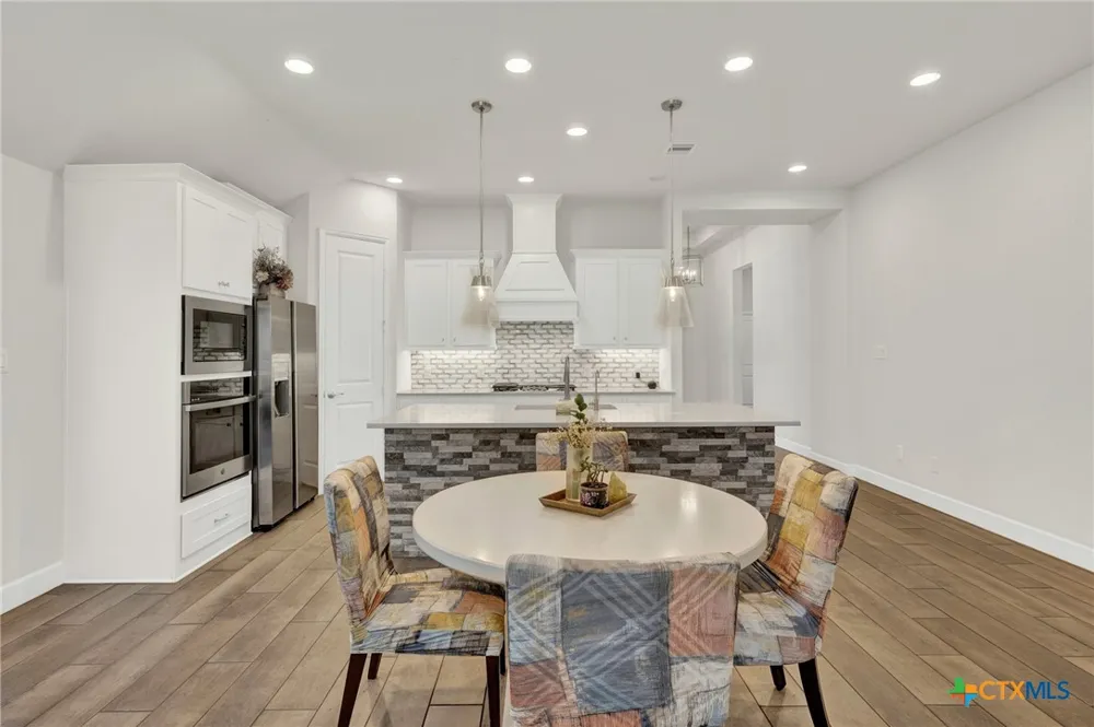 415 Bridle Trail New Braunfels, TX 78132