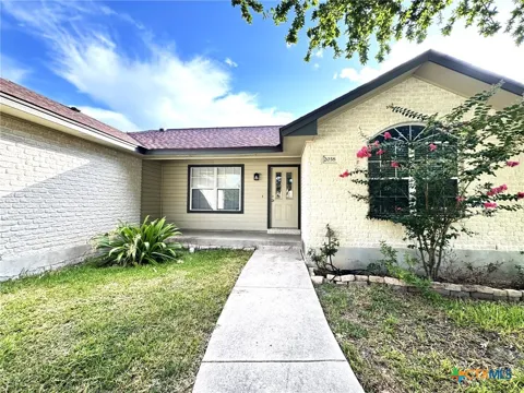 2038 Bentwood Drive
