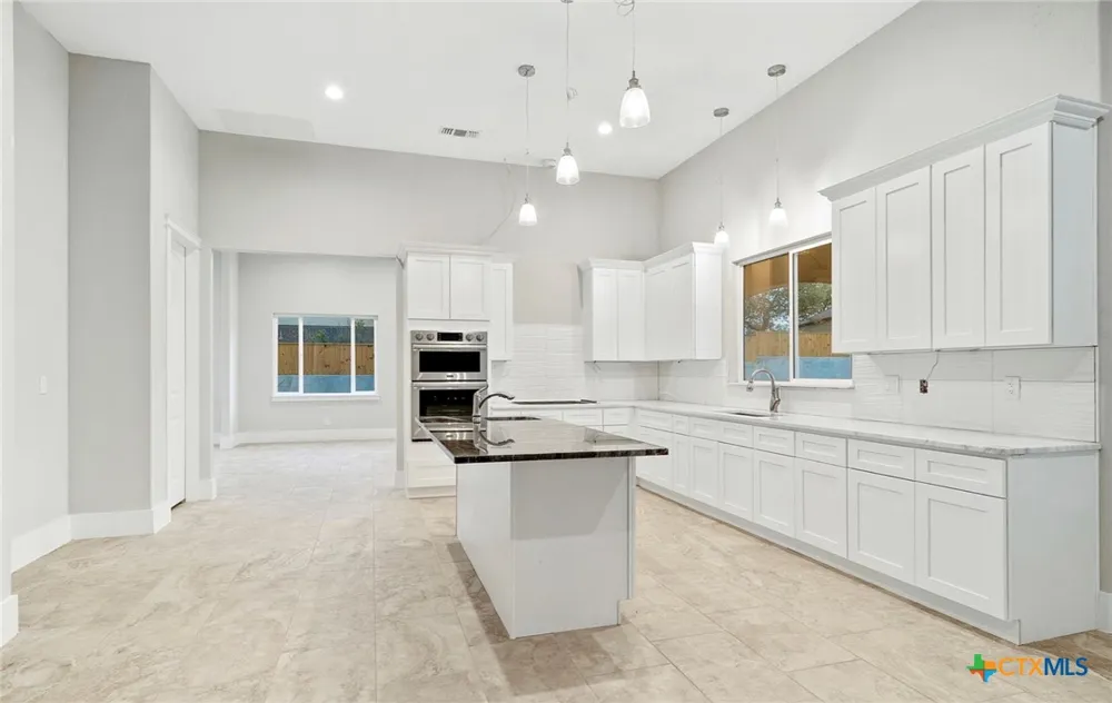 2235 Deer Run Ridge New Braunfels, TX 78132