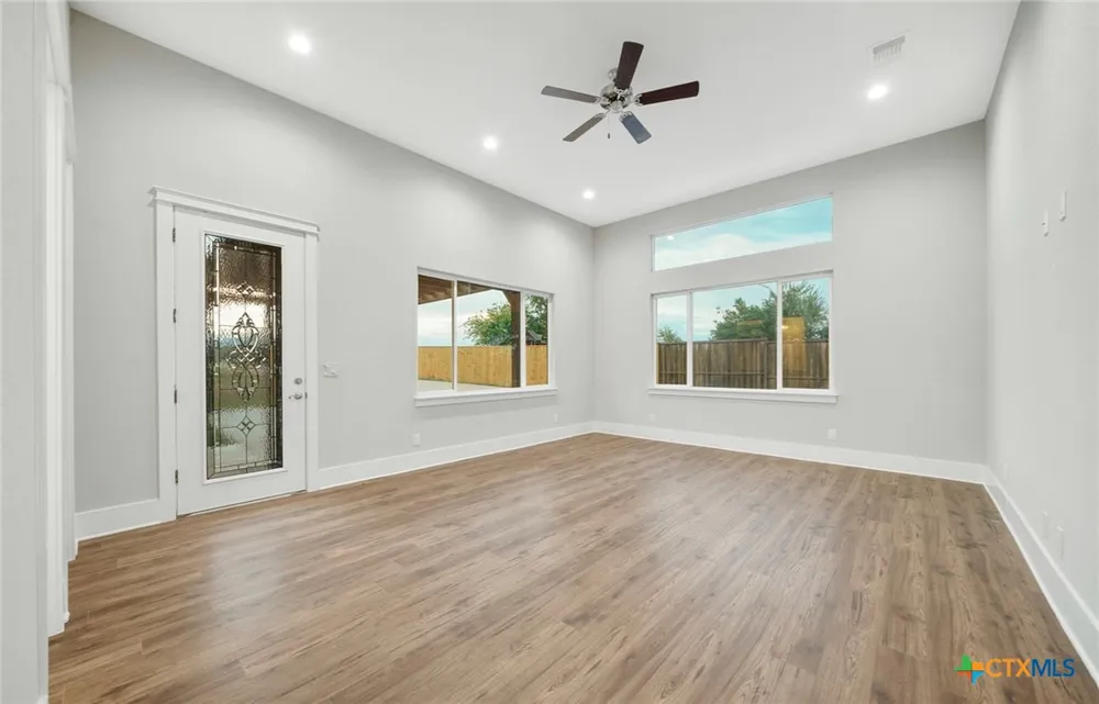 2235 Deer Run Ridge New Braunfels, TX 78132