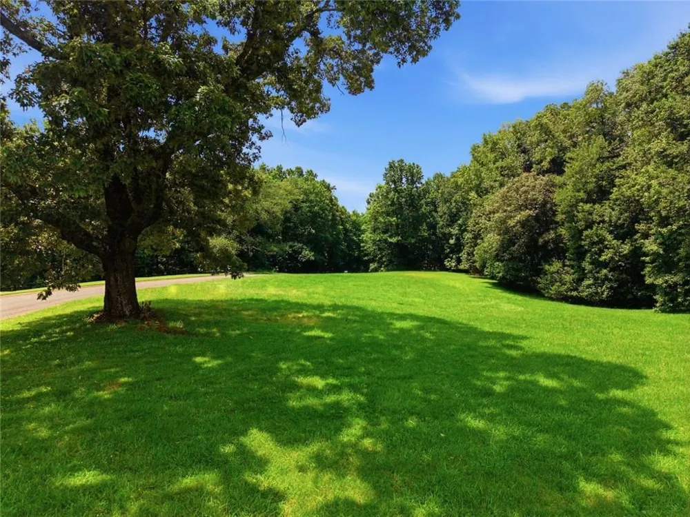 140 Sherwood Lane Canton, GA 30115