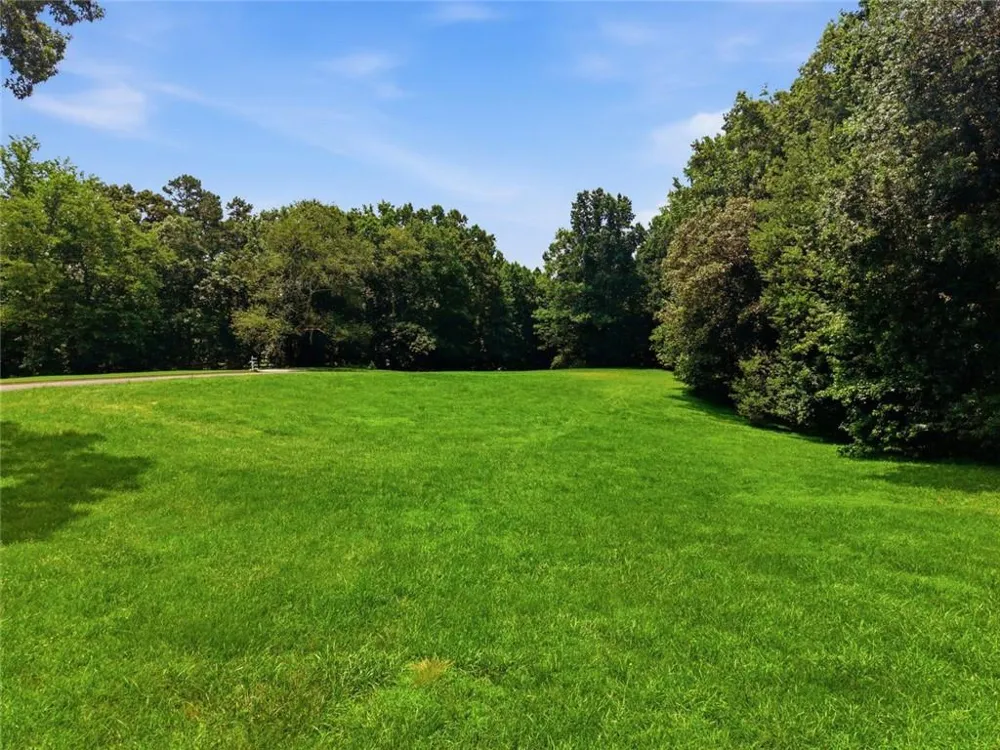 140 Sherwood Lane Canton, GA 30115