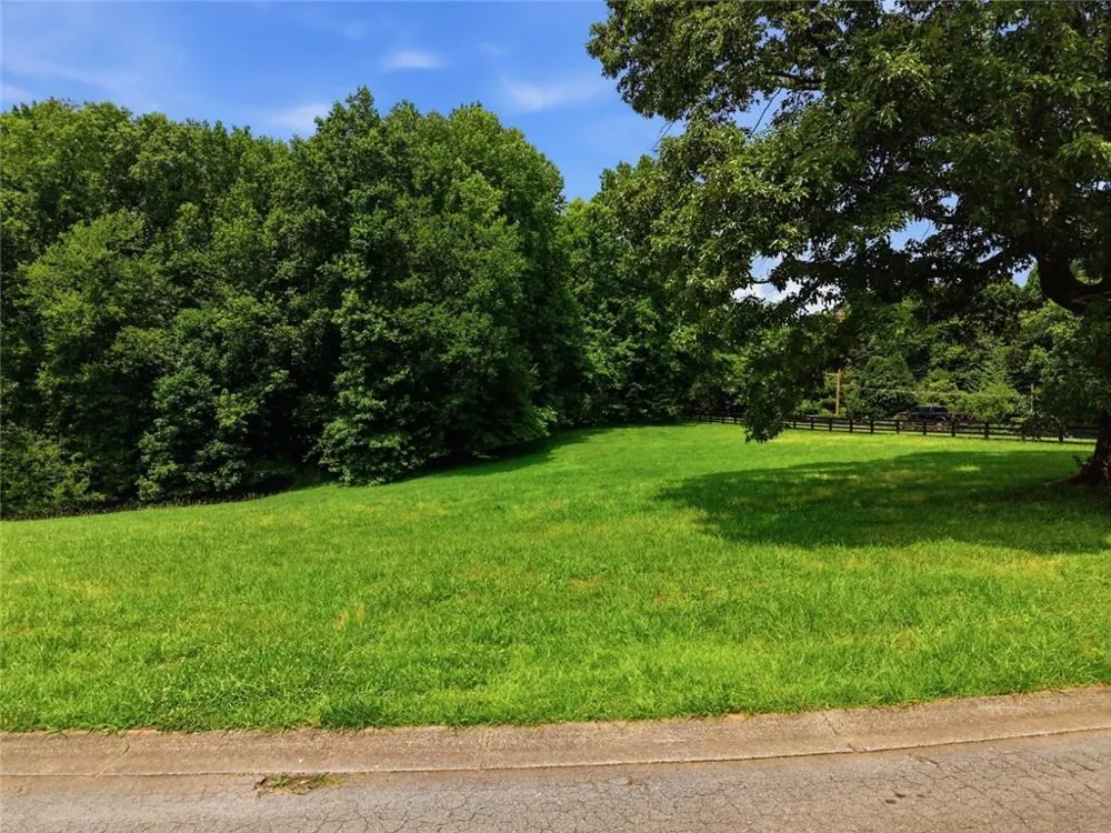 140 Sherwood Lane Canton, GA 30115