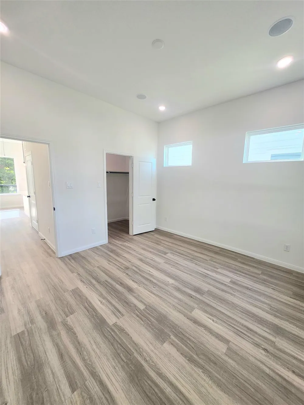 4713 Mallow Street #C Houston, TX 77033