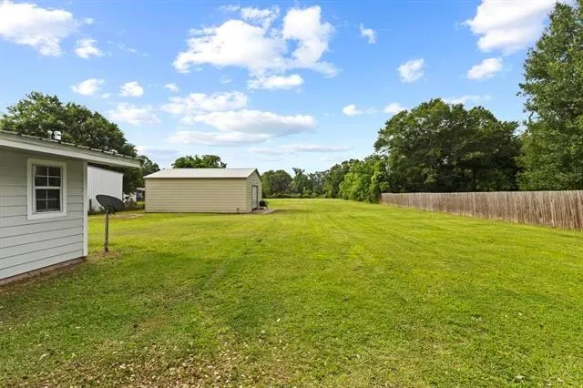 765 Sudduth Bridge City, TX 77611
