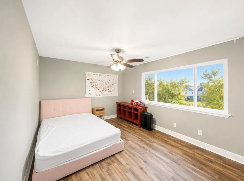 211 Big Hollow Lane Houston, TX 77042