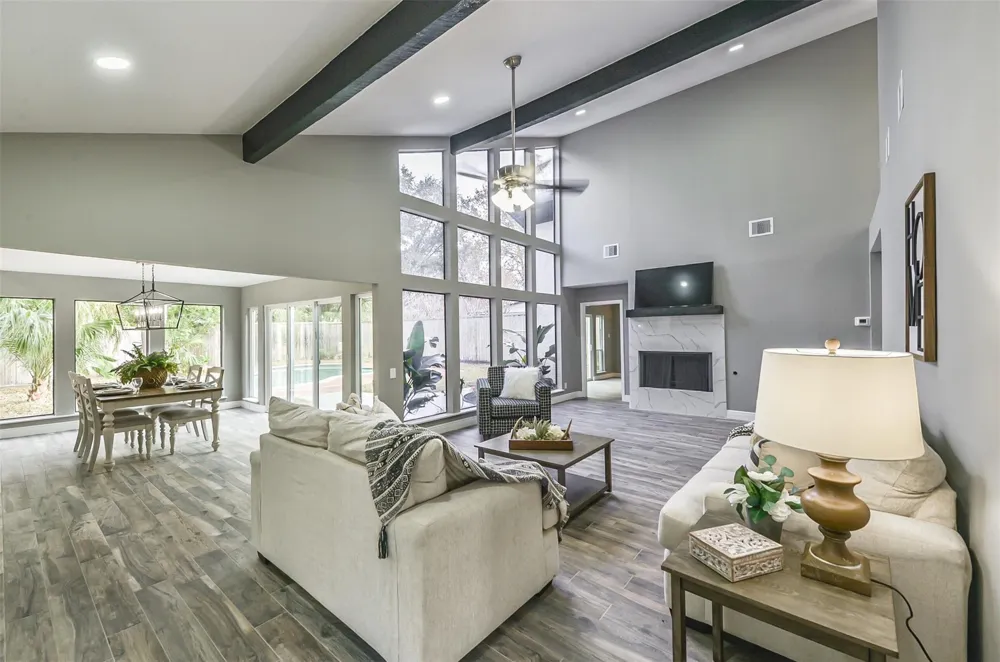 211 Big Hollow Lane Houston, TX 77042