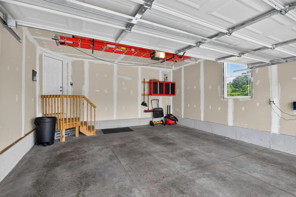 163 Nicole Drive Brooklyn, MI 49230