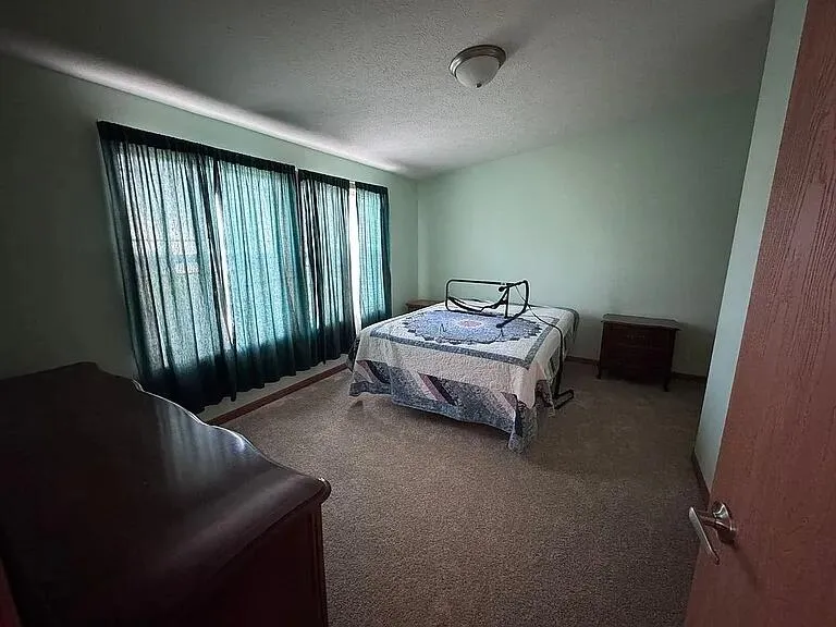 530 E Rainbow Road Brooks Township, MI 49337
