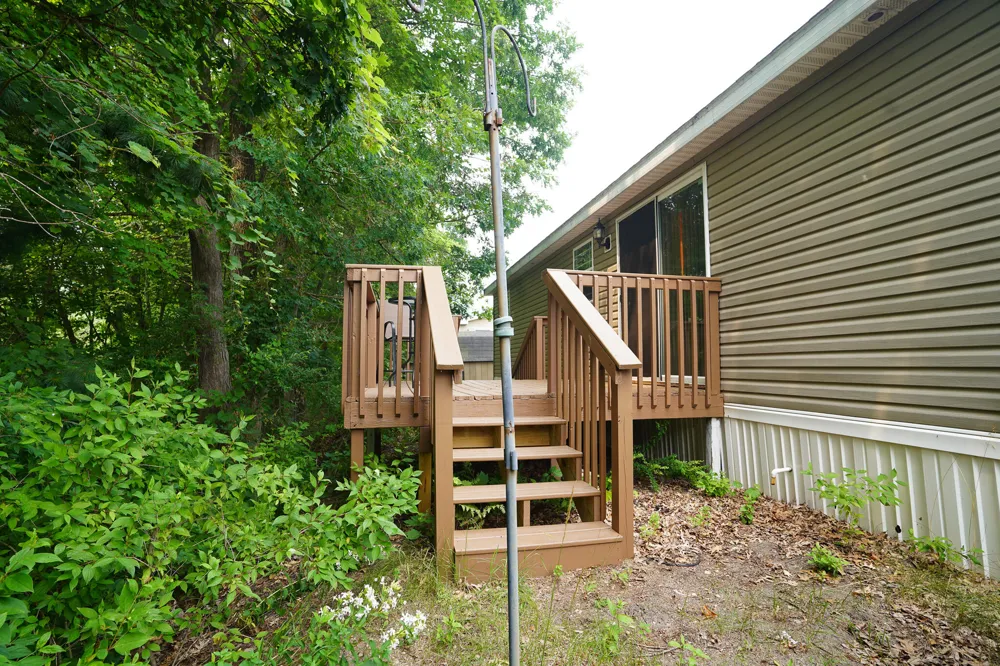 530 E Rainbow Road Brooks Township, MI 49337