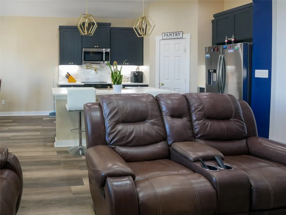 1351 County Road 419 Taylor, TX 76574