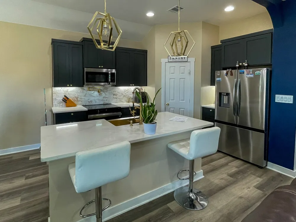 1351 County Road 419 Taylor, TX 76574