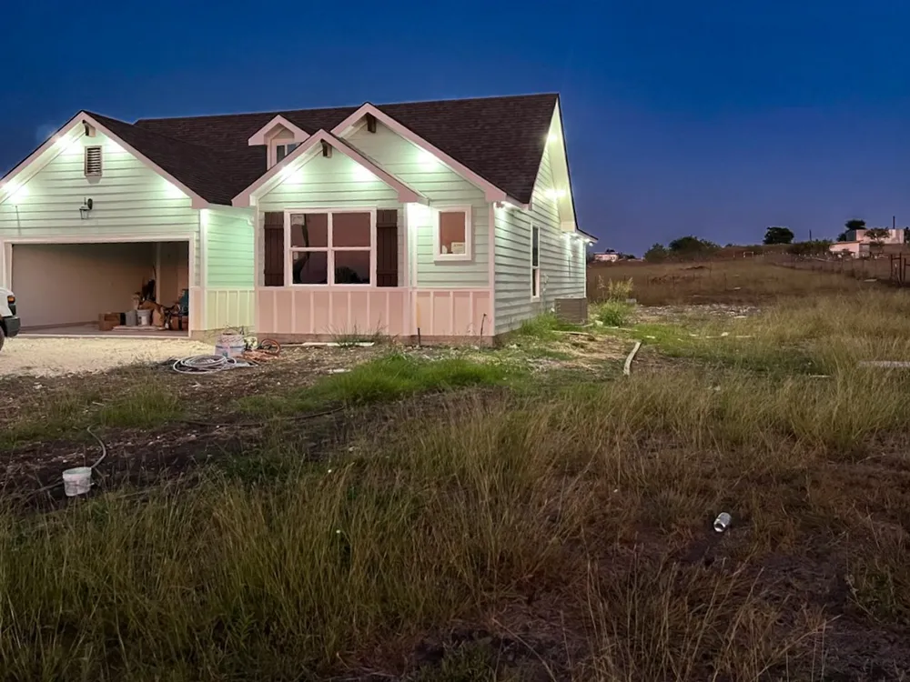 1351 County Road 419 Taylor, TX 76574