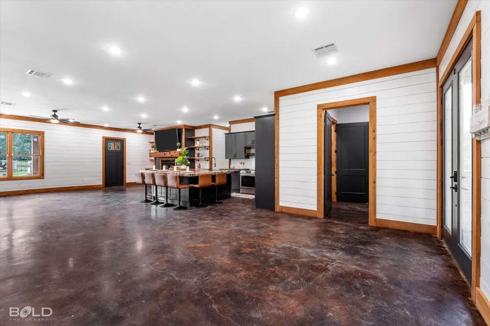 978 Stonewall Preston Road Stonewall, LA 71078