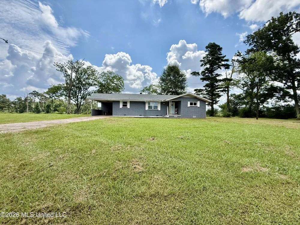 18592 Mississippi 35 Mize, MS 39116