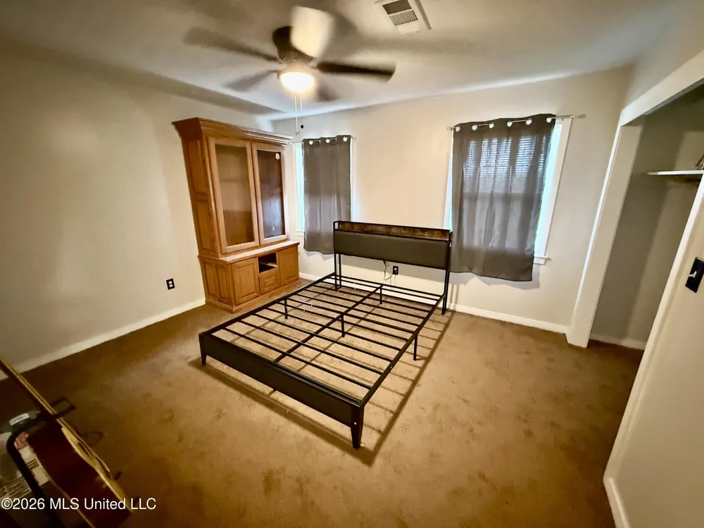 18592 Mississippi 35 Mize, MS 39116