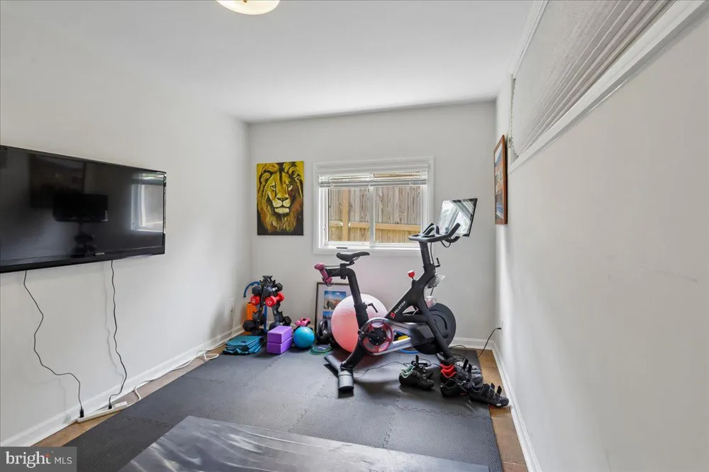 10123 CAPITOL VIEW AVENUE Silver Spring, MD 20910