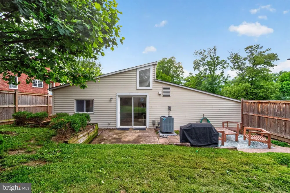 10123 CAPITOL VIEW AVENUE Silver Spring, MD 20910