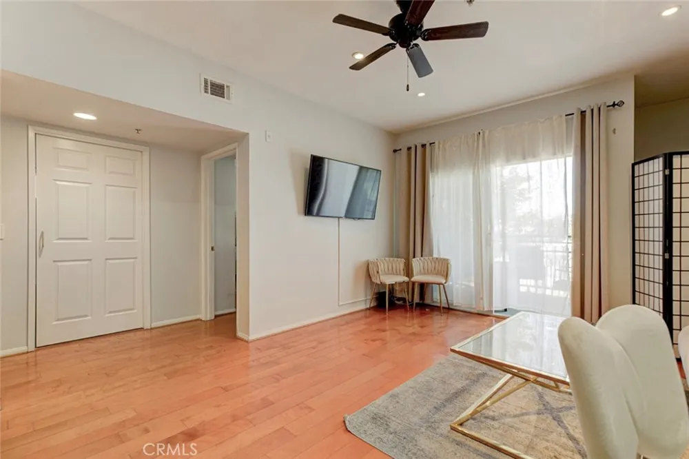 11124 Burbank Boulevard #101 North Hollywood, CA 91601