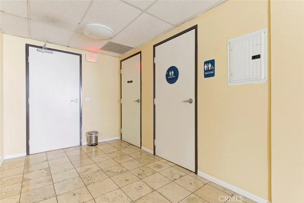 11124 Burbank Boulevard #101 North Hollywood, CA 91601