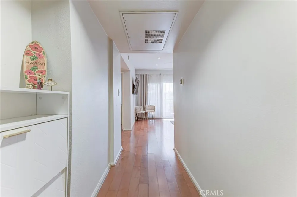 11124 Burbank Boulevard #101 North Hollywood, CA 91601