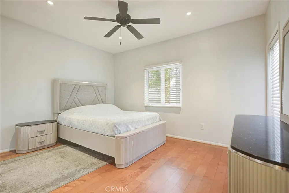 11124 Burbank Boulevard #101 North Hollywood, CA 91601