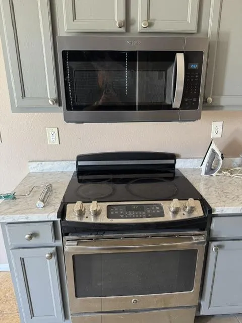 1226 Mullet Avenue Thermal, CA 92274