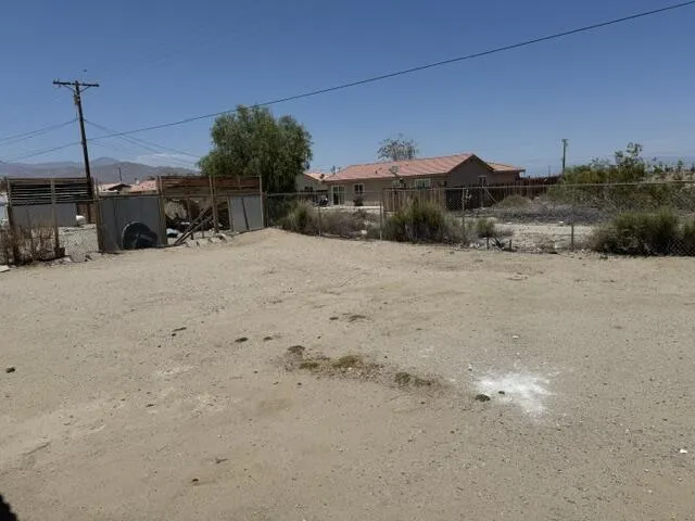 1226 Mullet Avenue Thermal, CA 92274