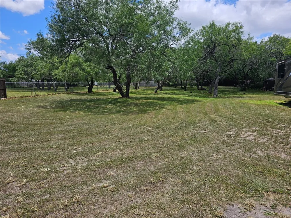 10821 Annaville Road Corpus Christi, TX 78410