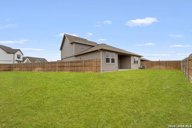449 Ida Loop Seguin, TX 78155