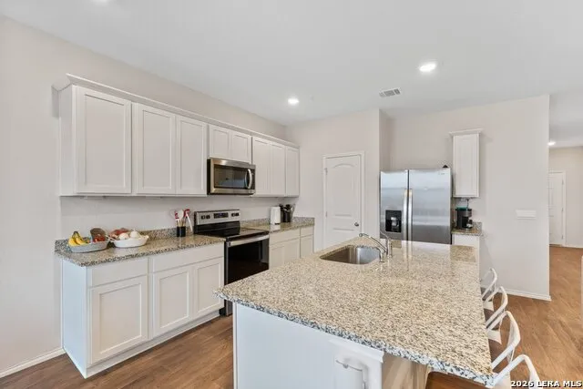 449 Ida Loop Seguin, TX 78155