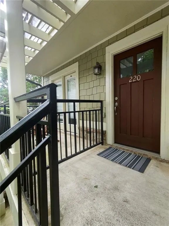 660 Barnett Shoals Road #220 Athens, GA 30605