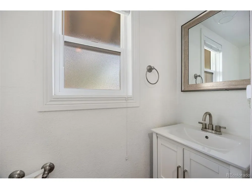 6010 S Willow Way Greenwood Village, CO 80111