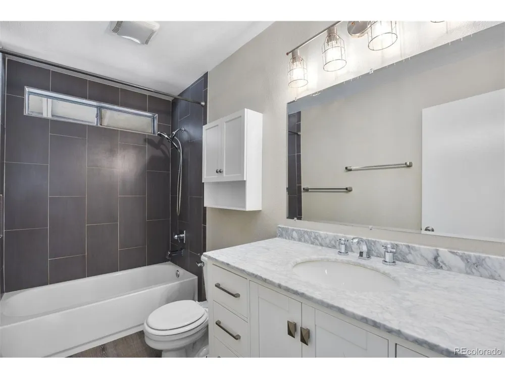6010 S Willow Way Greenwood Village, CO 80111