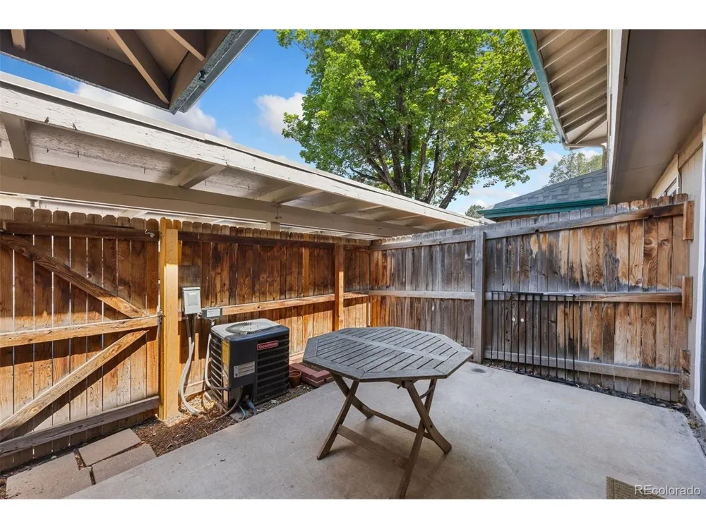 6010 S Willow Way Greenwood Village, CO 80111