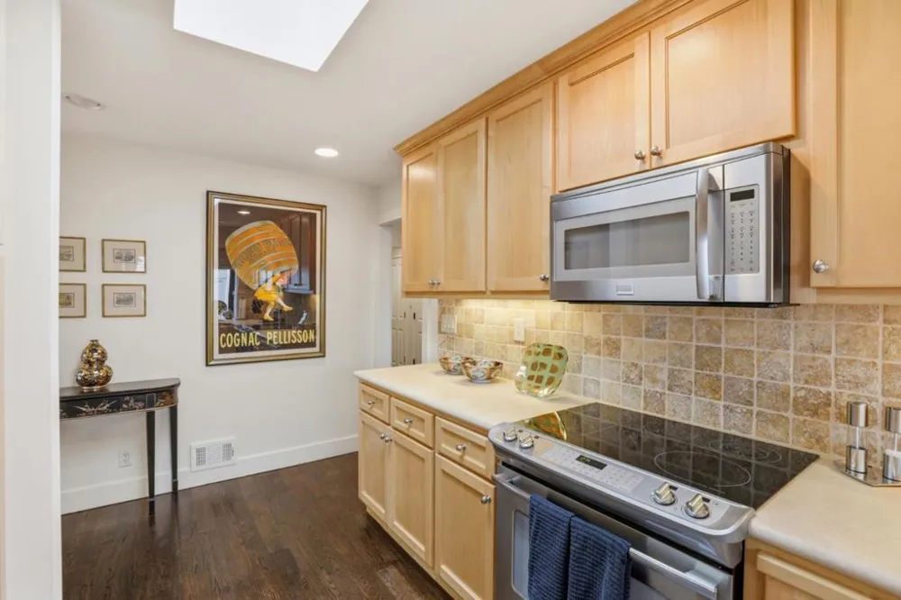 94 High Meadow Lane Carmel, CA 93923