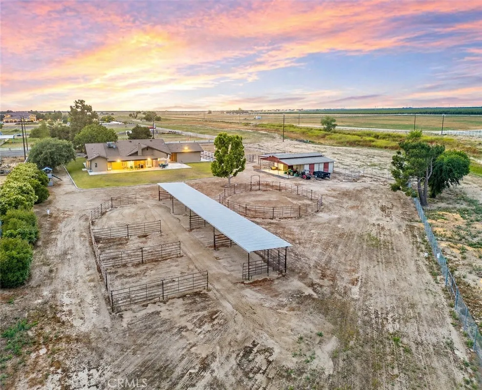 1328 Valov Lane Bakersfield, CA 93314