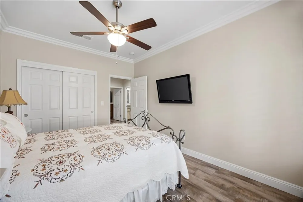 1328 Valov Lane Bakersfield, CA 93314