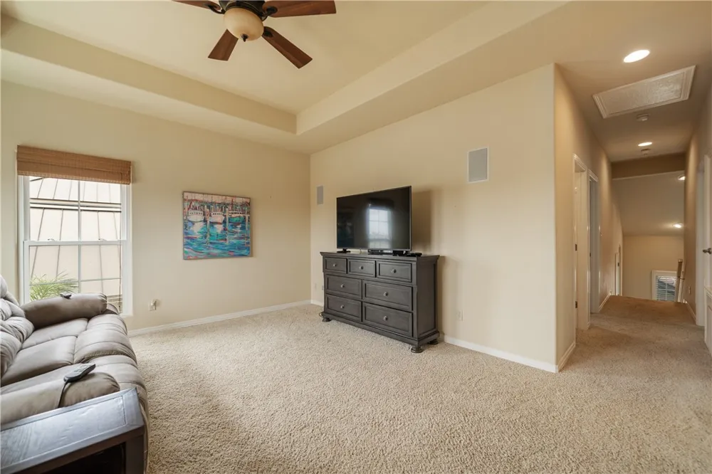 13825 Captains Row Corpus Christi, TX 78418