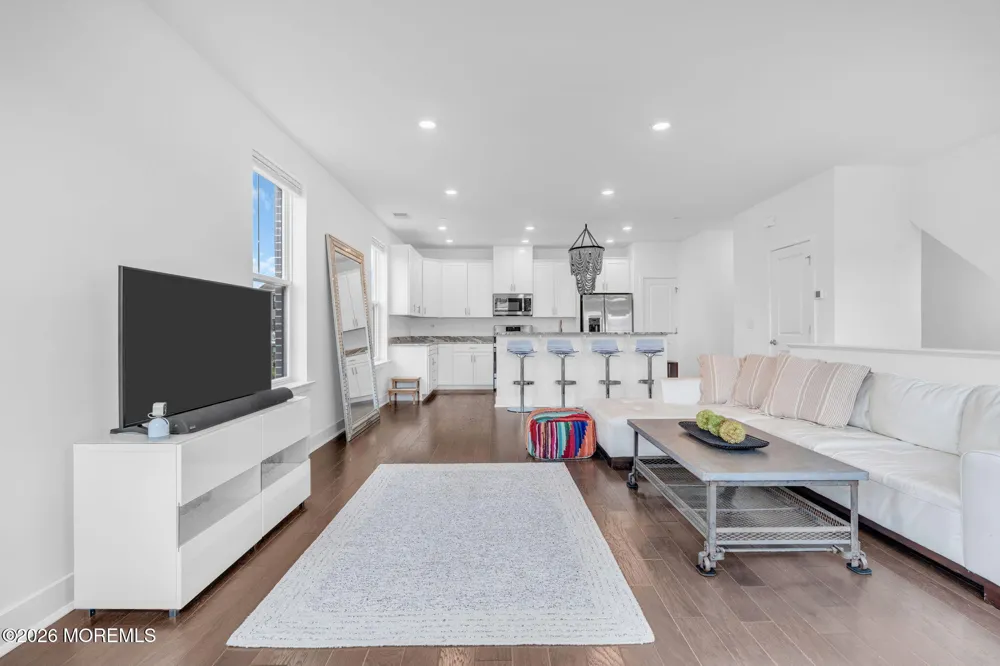 31 Midway Road Eatontown, NJ 07724