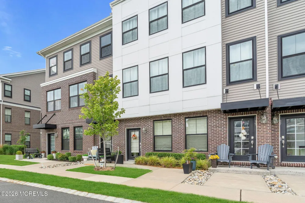 31 Midway Road Eatontown, NJ 07724