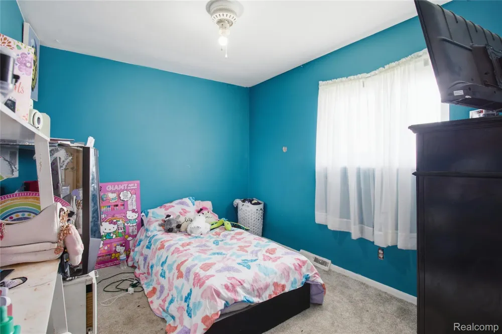 117 Groesbeck Highway Mt Clemens City, MI 48043