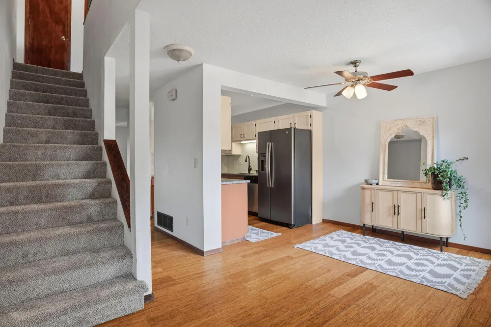 2455 Crestwood Drive North Saint Paul, MN 55109