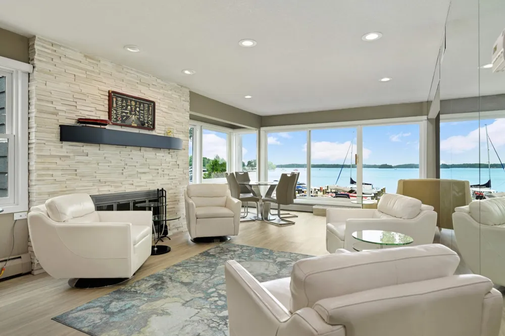 603 Lake Street #115 Excelsior, MN 55331