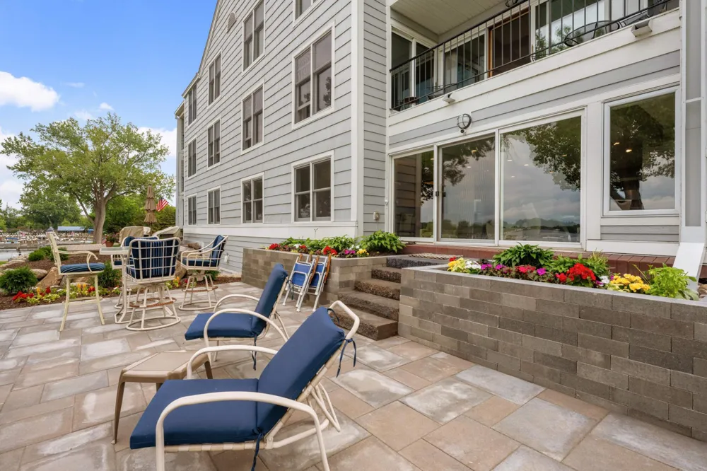 603 Lake Street #115 Excelsior, MN 55331